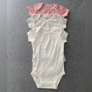 Carter’s Baby girl Bodysuit Set
